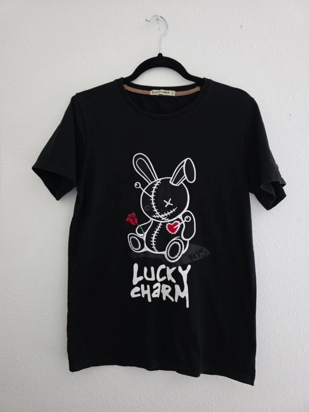 Lucky Charm BKYS Black Graphic Tee Voodoo Bunny Rabbit Shirt Size 18/Small